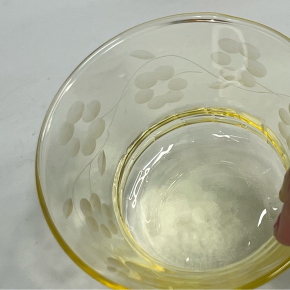 vtg depression glass yellow etched floral leaves vines berry bowl replacement - Picture 4 of 6